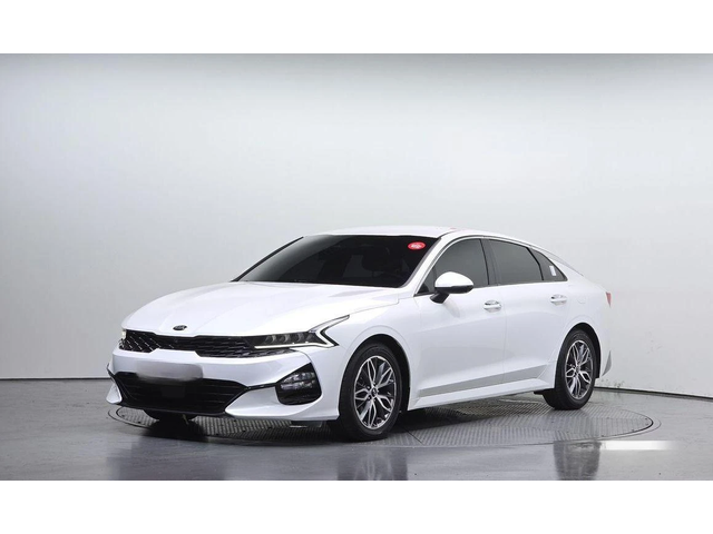 Kia K5 - автомобили, коли, обяви за нови и употребявани 0