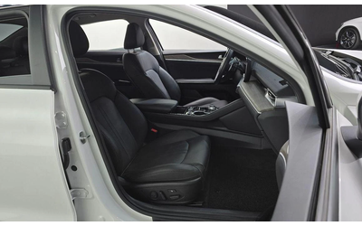 Kia K5 - автомобили, коли, обяви за нови и употребявани 11