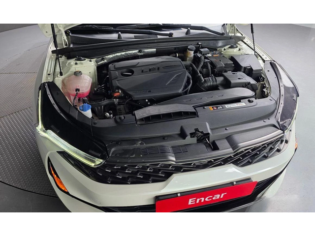 Kia K5 - автомобили, коли, обяви за нови и употребявани 5