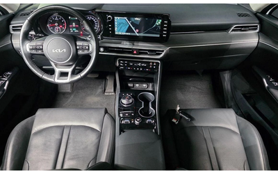 Kia K5 - автомобили, коли, обяви за нови и употребявани 6