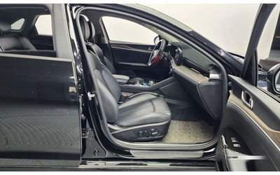 Kia K5 - автомобили, коли, обяви за нови и употребявани 10