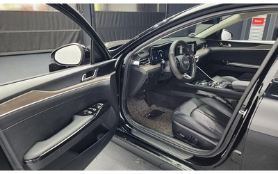 Kia K5 - автомобили, коли, обяви за нови и употребявани 9