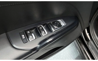 Kia K5 - автомобили, коли, обяви за нови и употребявани 10