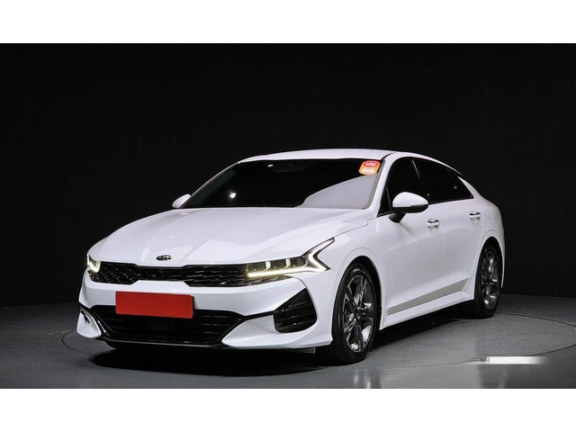 Kia K5 - автомобили, коли, обяви за нови и употребявани 0