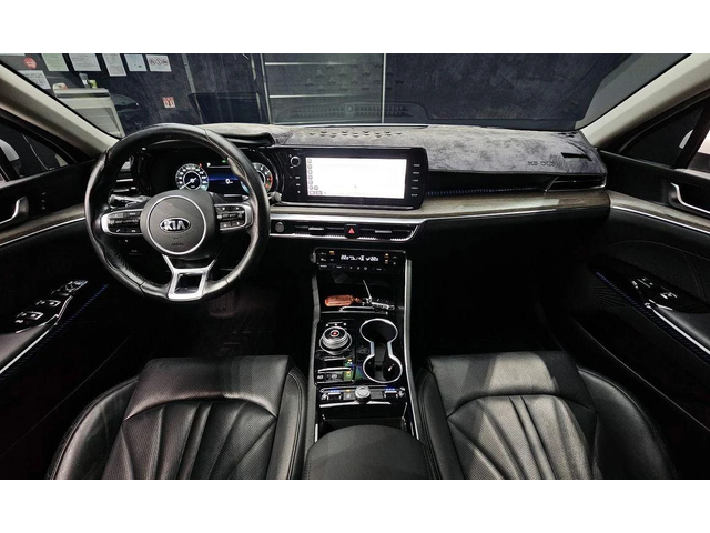 Kia K5 - автомобили, коли, обяви за нови и употребявани 6