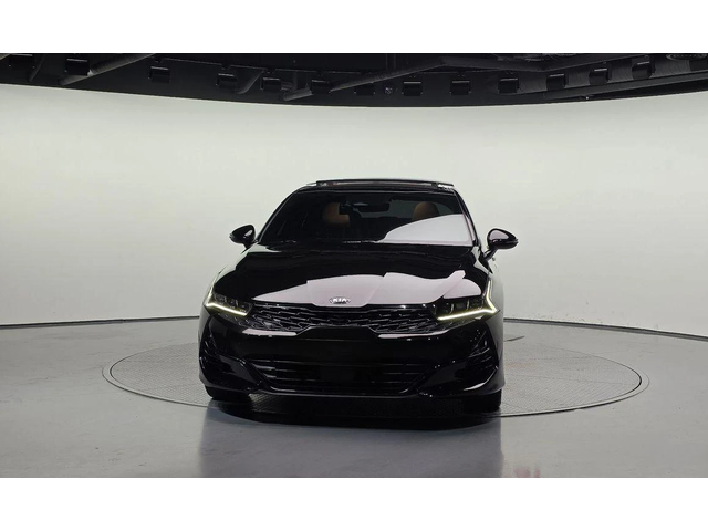 Kia K5 - автомобили, коли, обяви за нови и употребявани 2