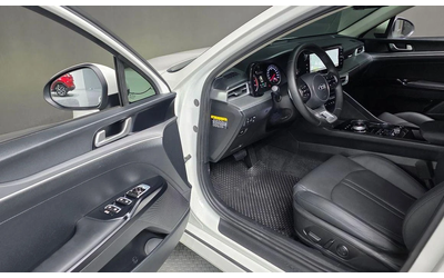 Kia K5 - автомобили, коли, обяви за нови и употребявани 10
