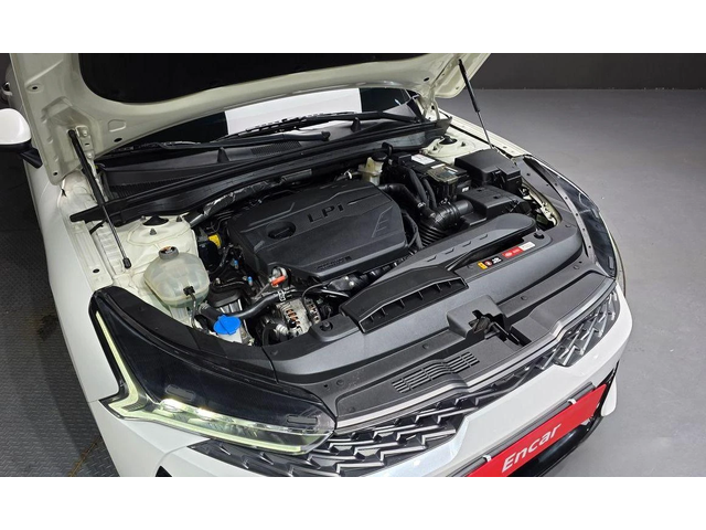 Kia K5 - автомобили, коли, обяви за нови и употребявани 5