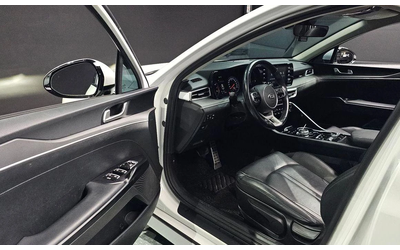 Kia K5 - автомобили, коли, обяви за нови и употребявани 11