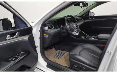 Kia K5 - автомобили, коли, обяви за нови и употребявани 9