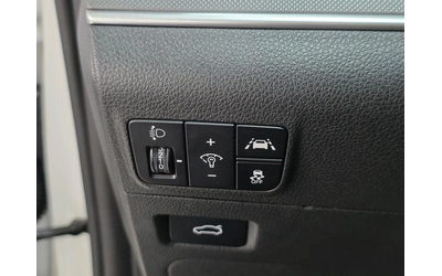 Kia K5 - автомобили, коли, обяви за нови и употребявани 10