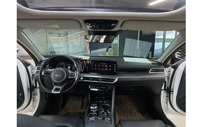 Kia K5 - автомобили, коли, обяви за нови и употребявани 6