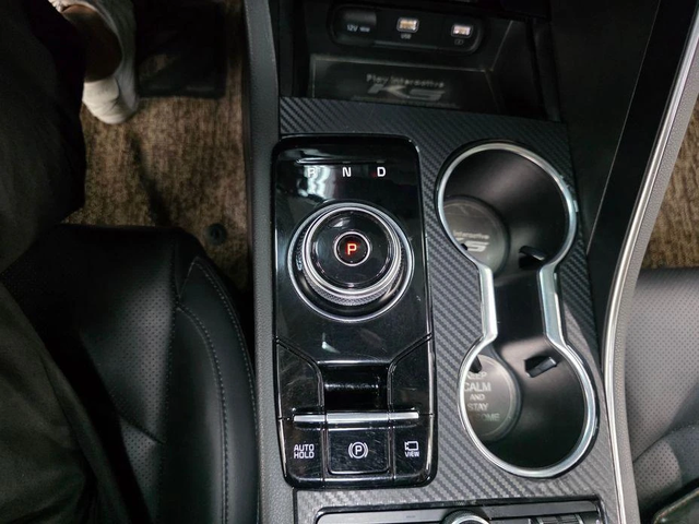 Kia K5 - автомобили, коли, обяви за нови и употребявани 8