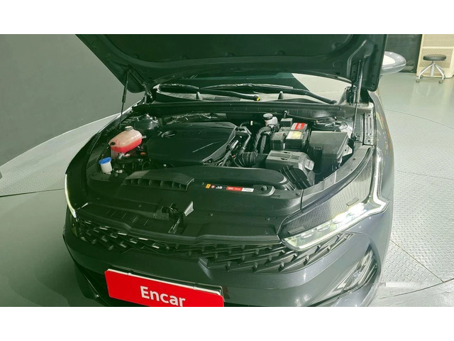 Kia K5 - автомобили, коли, обяви за нови и употребявани 5