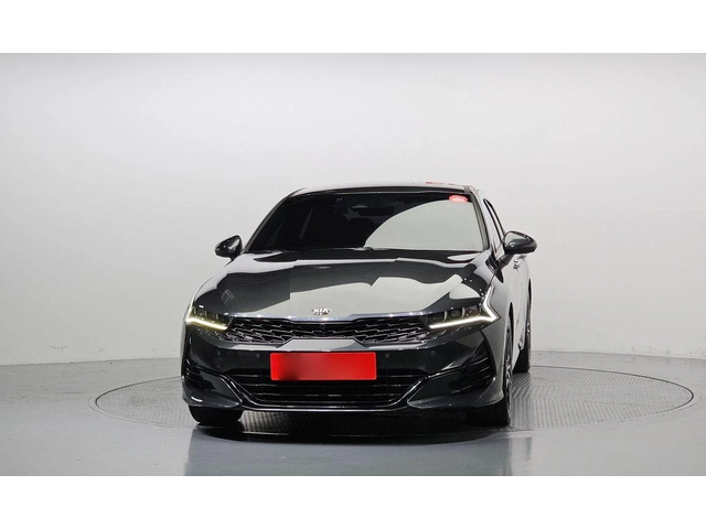 Kia K5 - автомобили, коли, обяви за нови и употребявани 2