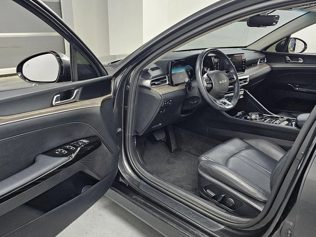 Kia K5 2.0 LPG NOBLESSE * OЧАКВАН ВНОС* (ДИГИТАЛНО ТАБЛО) - автомобили, коли, обяви за нови и употребявани 9