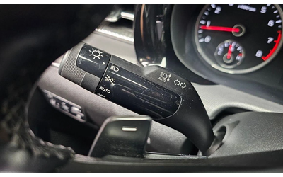 Kia K5 - автомобили, коли, обяви за нови и употребявани 12