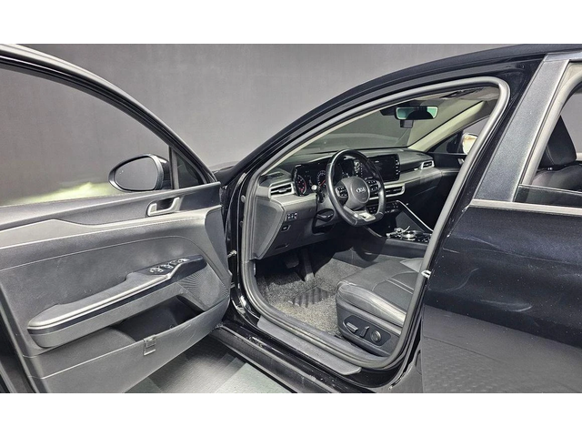 Kia K5 - автомобили, коли, обяви за нови и употребявани 9