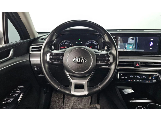 Kia K5 - автомобили, коли, обяви за нови и употребявани 14