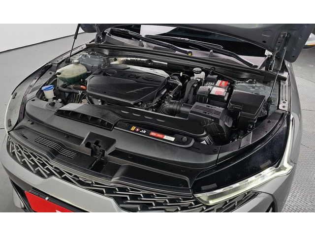 Kia K5 - автомобили, коли, обяви за нови и употребявани 5