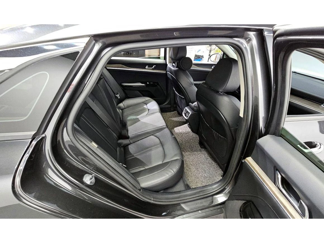 Kia K5 - автомобили, коли, обяви за нови и употребявани 11