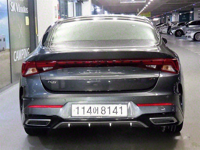 Kia K5 - автомобили, коли, обяви за нови и употребявани 4