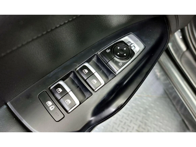 Kia K5 - автомобили, коли, обяви за нови и употребявани 13