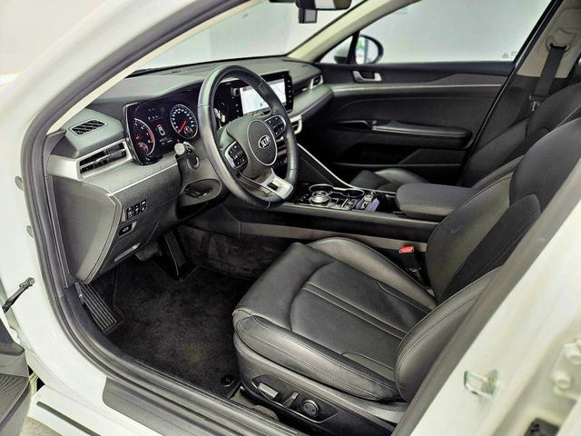 Kia K5 - автомобили, коли, обяви за нови и употребявани 9