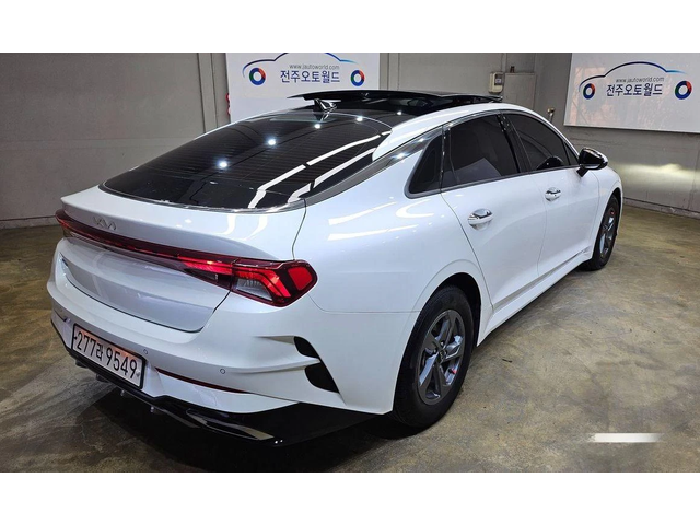 Kia K5 - автомобили, коли, обяви за нови и употребявани 2