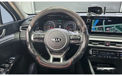 Kia K5 - автомобили, коли, обяви за нови и употребявани 12
