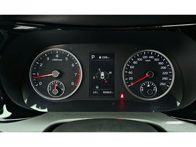 Kia K5 - автомобили, коли, обяви за нови и употребявани 7