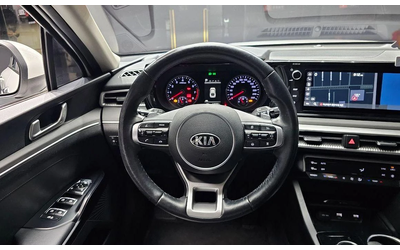 Kia K5 - автомобили, коли, обяви за нови и употребявани 12