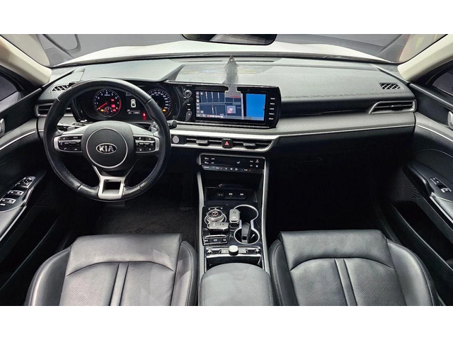 Kia K5 - автомобили, коли, обяви за нови и употребявани 6