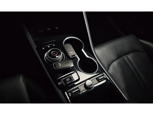 Kia K5 - автомобили, коли, обяви за нови и употребявани 8