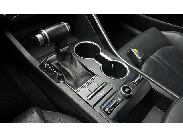 Kia K5 - автомобили, коли, обяви за нови и употребявани 8