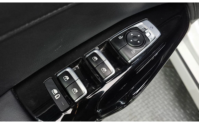 Kia K5 - автомобили, коли, обяви за нови и употребявани 11