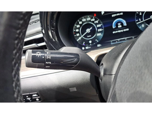 Kia K5 - автомобили, коли, обяви за нови и употребявани 14