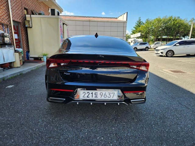 Kia K5 - автомобили, коли, обяви за нови и употребявани 3