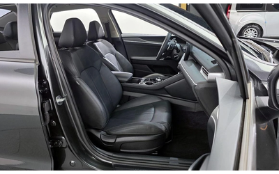 Kia K5 - автомобили, коли, обяви за нови и употребявани 11