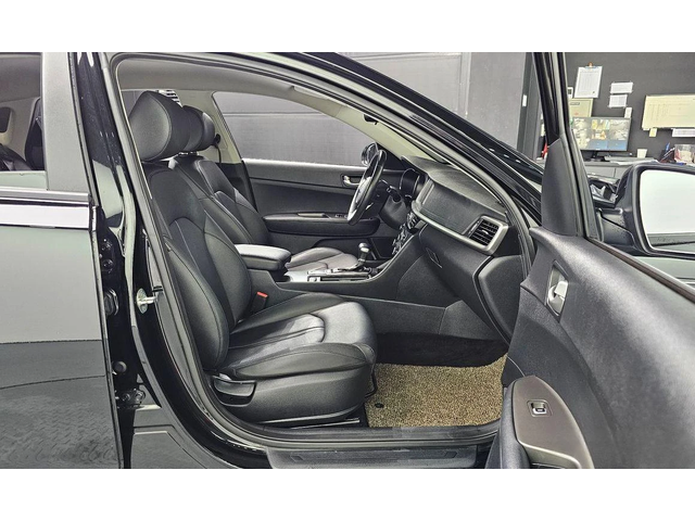 Kia K5 - автомобили, коли, обяви за нови и употребявани 11