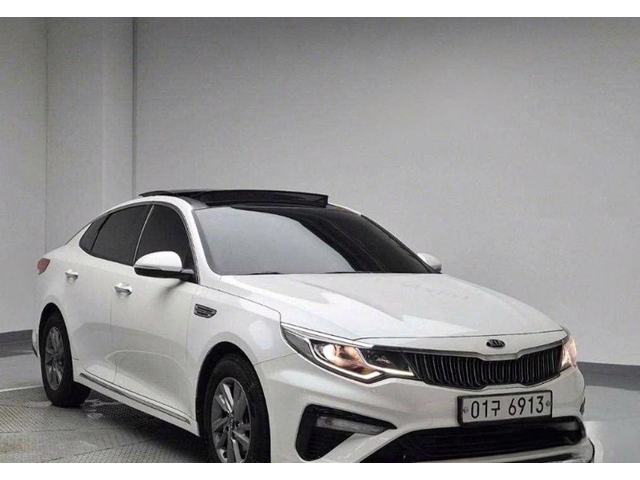 Kia K5 - автомобили, коли, обяви за нови и употребявани 3