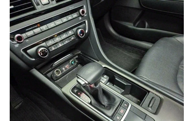 Kia K5 - автомобили, коли, обяви за нови и употребявани 6