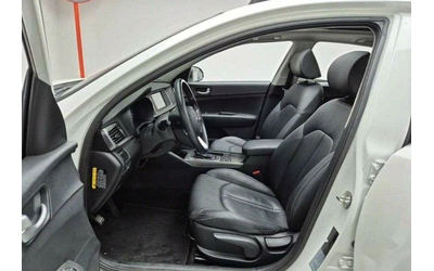 Kia K5 - автомобили, коли, обяви за нови и употребявани 9