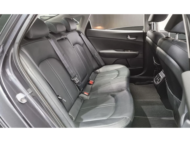 Kia K5 - автомобили, коли, обяви за нови и употребявани 11