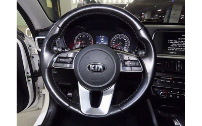 Kia K5 - автомобили, коли, обяви за нови и употребявани 7