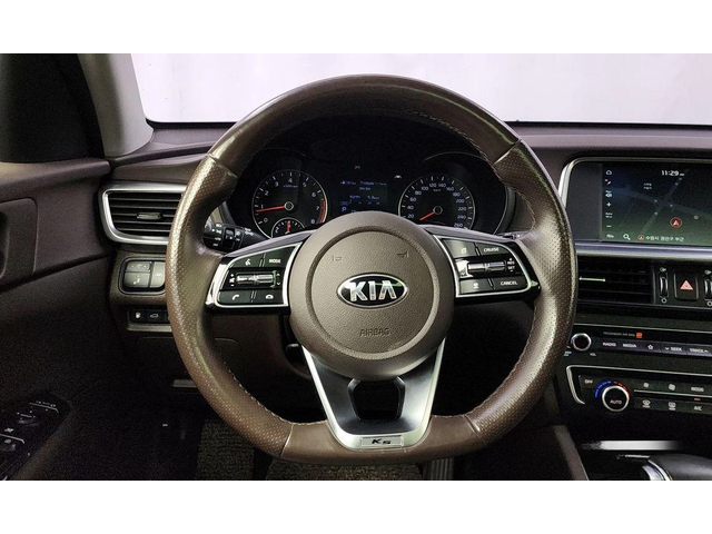 Kia K5 - автомобили, коли, обяви за нови и употребявани 12