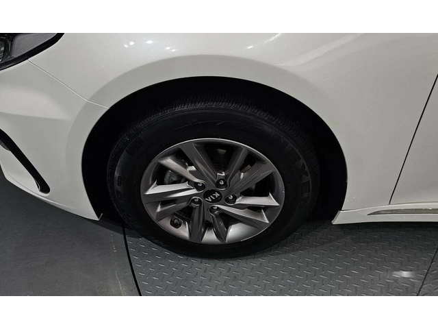 Kia K5 LPG 2.0 2WD * НАЙ-ДОБРА ЦЕНА В БЪЛГАРИЯ* - автомобили, коли, обяви за нови и употребявани 4