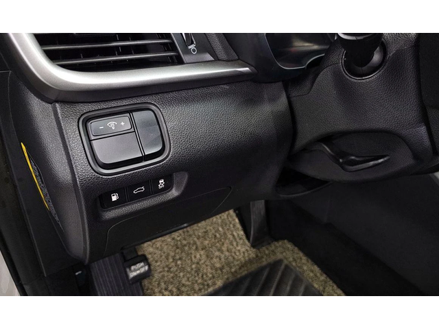 Kia K5 - автомобили, коли, обяви за нови и употребявани 14