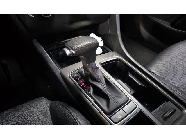 Kia K5 - автомобили, коли, обяви за нови и употребявани 8