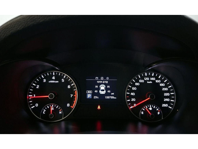 Kia K5 - автомобили, коли, обяви за нови и употребявани 7